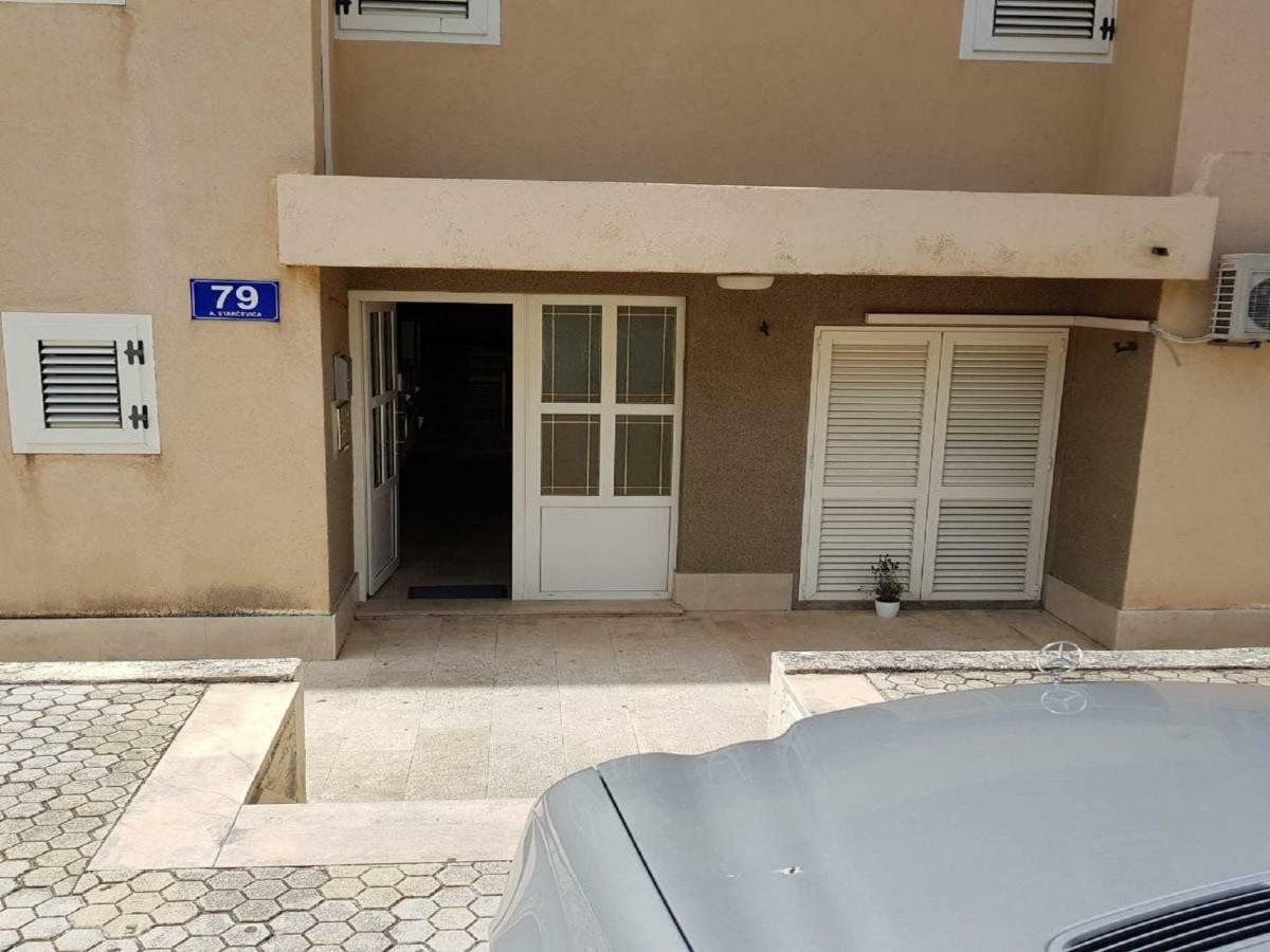 Apartman Ljubav Makarská Exteriér fotografie